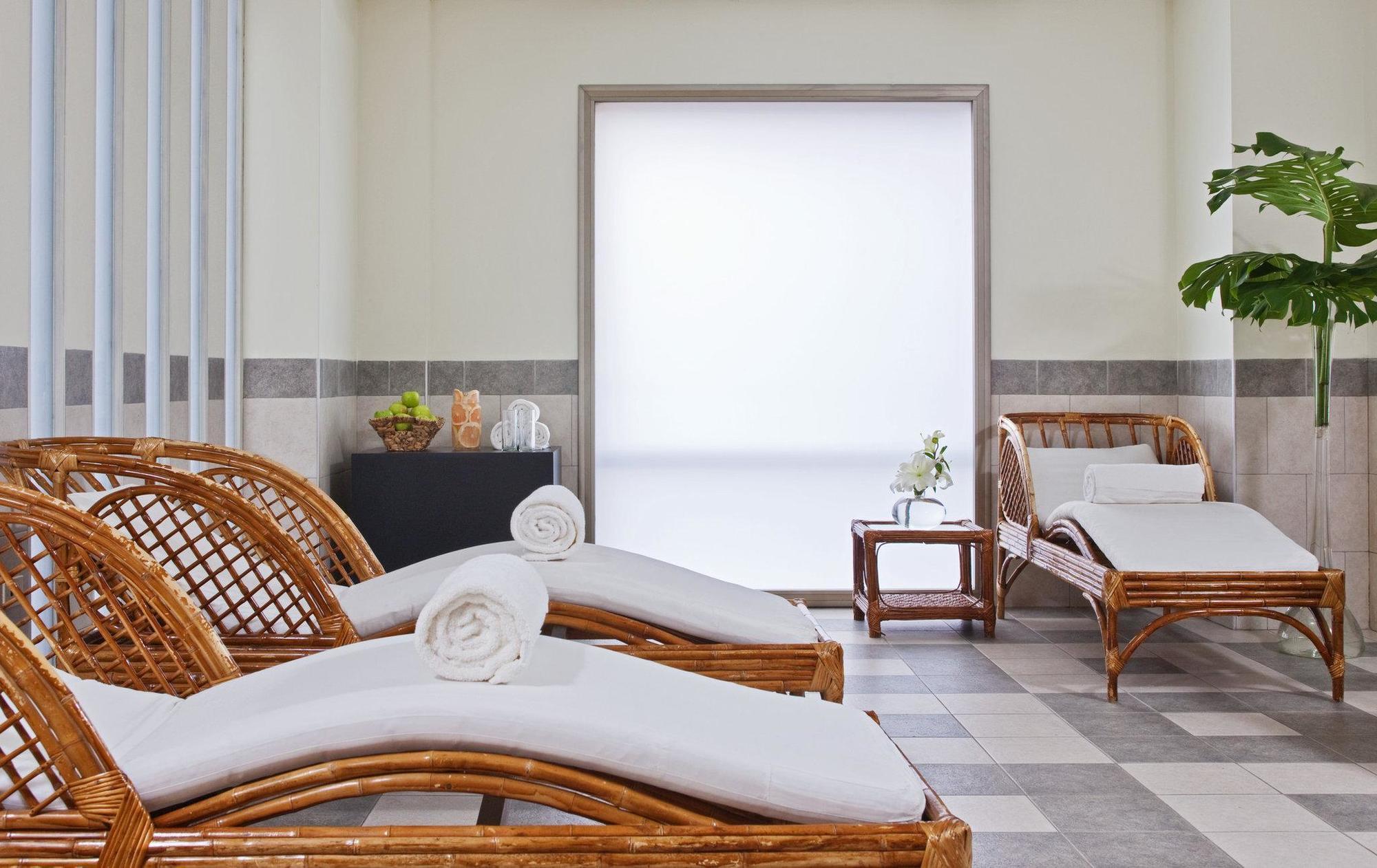 Sheraton Salta Hotel Exterior photo